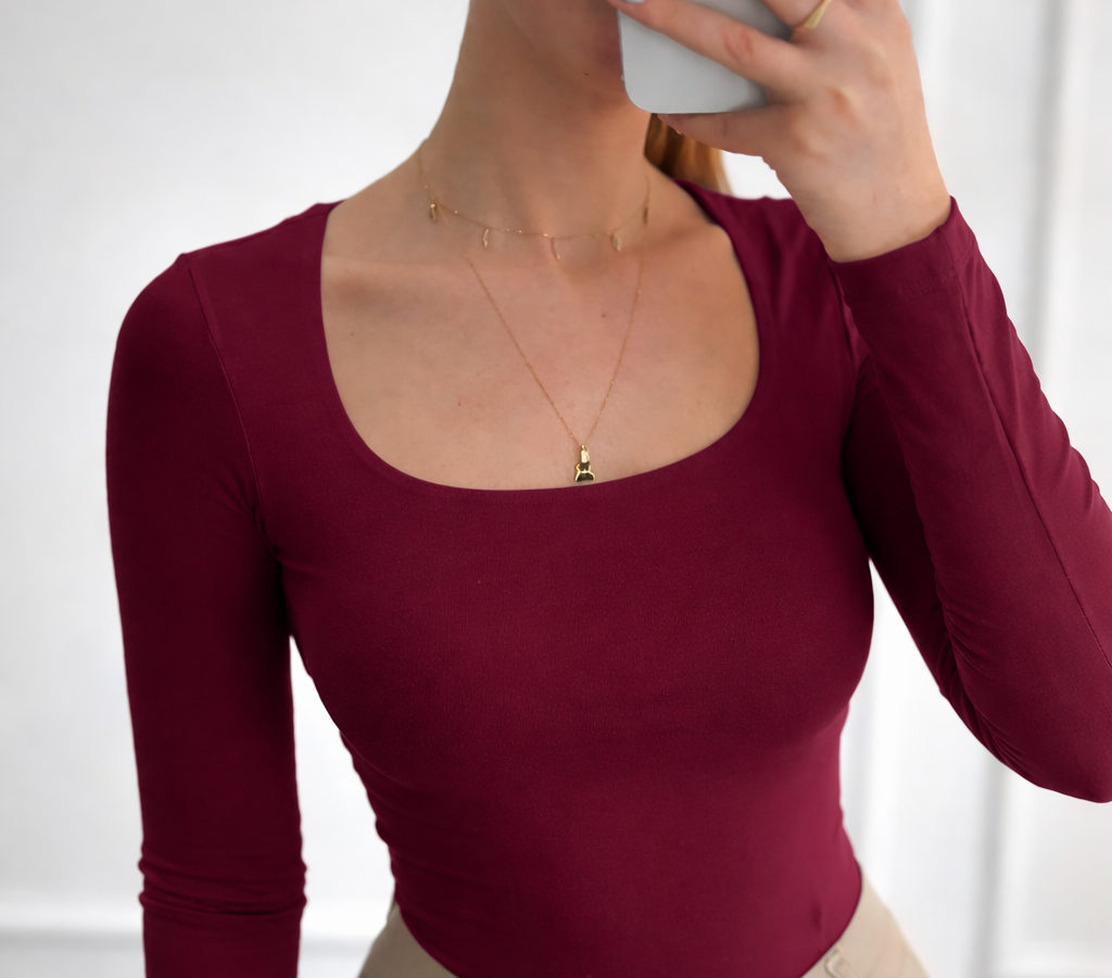 BURGUNDY SQUARE NECK BODYSUIT