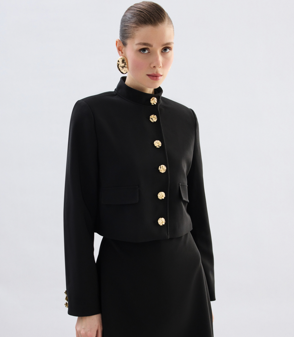 BLACK JACKET