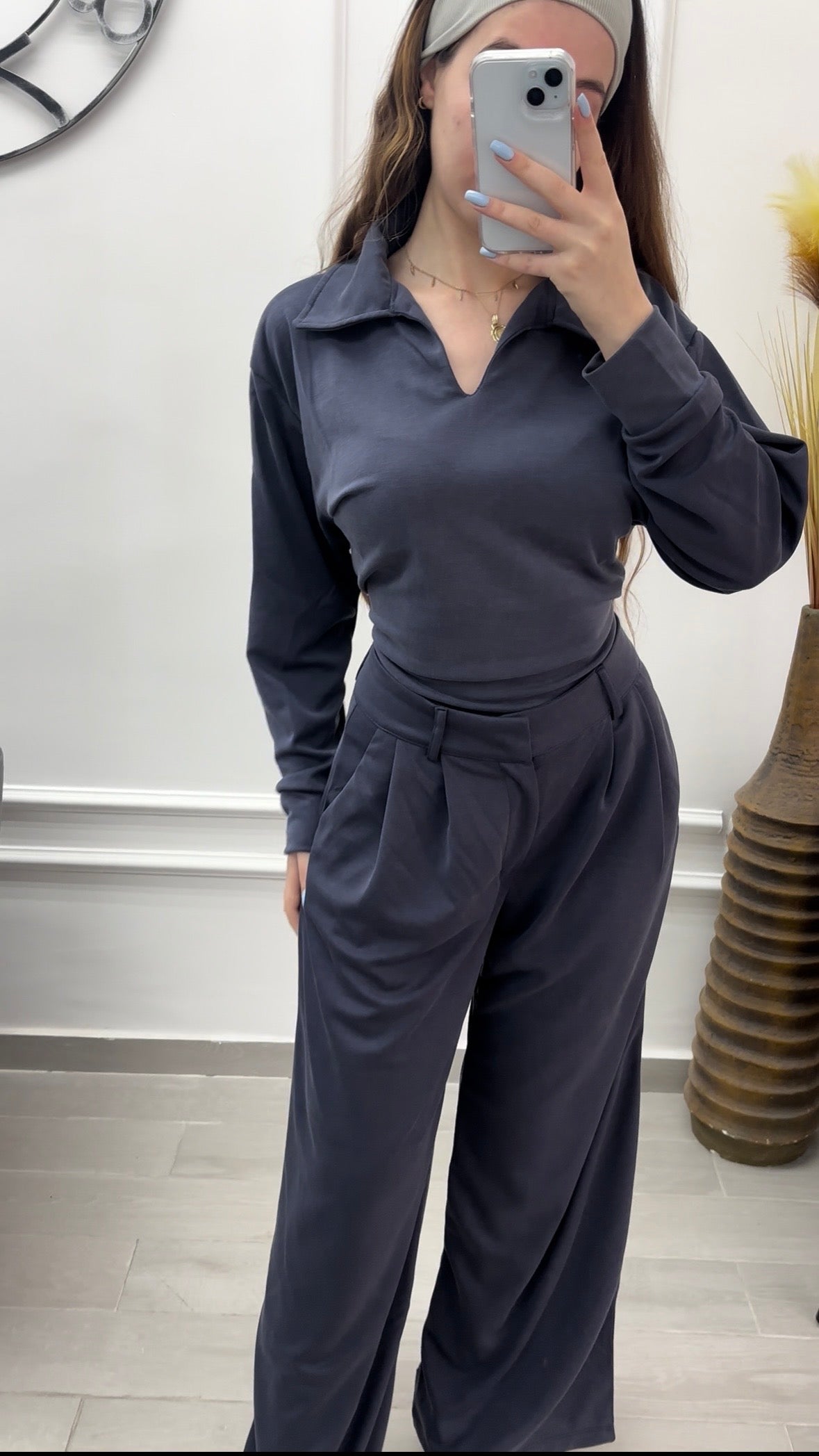 TWO-PIECE SET