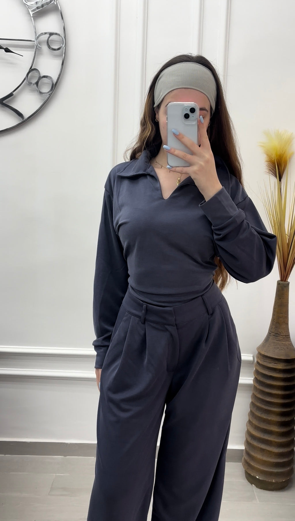 TWO-PIECE SET